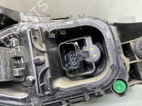 Høyre baklys RENAULT CLIO IV (BH_) 0.9 TCe 75 (BHNP) | BP30887961C35