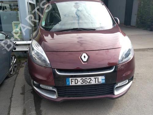 Right front fog light RENAULT SCÉNIC III (JZ0/1_) 1.2 TCe | BP30112926C31