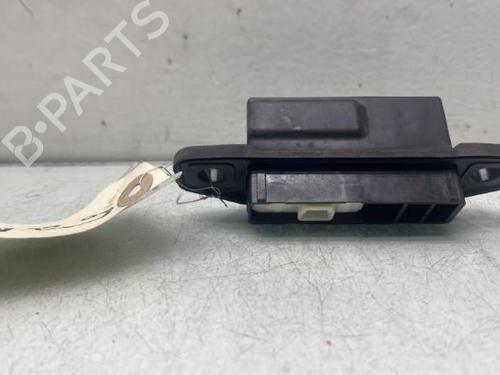 Used Switch Switch TOYOTA YARIS (_P13_) 1.0 (KSP130_, KSP130) (69 hp) 19958695 19958695