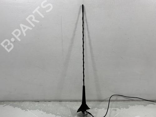 Used Antenna/Base RENAULT CLIO III (BR0/1, CR0/1) 1.2 16V (BR02, BR0J, BR11, CR02, CR0J, CR11) (75 hp) 30878547