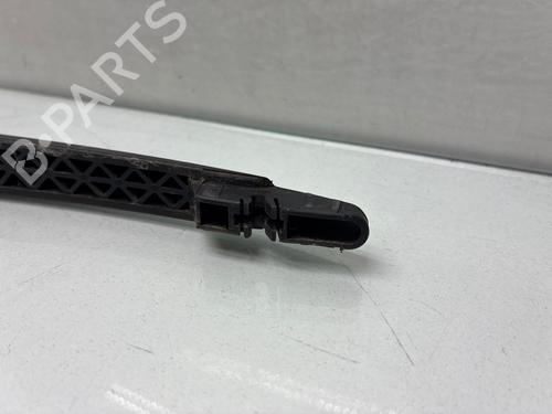 Used Rear windshield wiper arm Rear windshield wiper arm 38625793 38625793