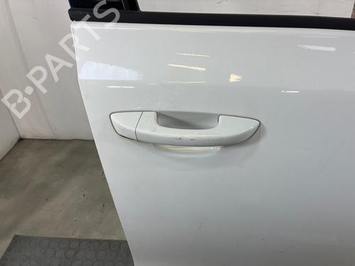 Puerta delantera derecha Puerta delantera derecha 37723110 37723110