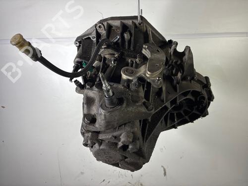 gearbox-renault-scenic-ii-jm01_-2003-2004-2005-2006-2007-2008-2009-2010-36818833 main image