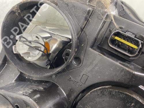 Used Right headlight Right headlight PEUGEOT PARTNER Tepee 1.6 HDi (114 hp) 27733889 27733889