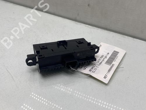 switch-renault-clio-v-b7_-2019-31331980 main image