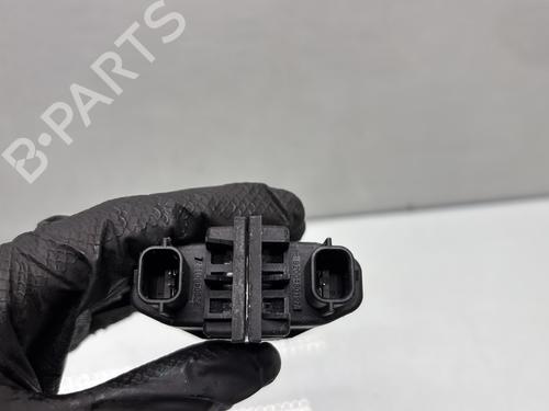 Used Licence plate light Licence plate light NISSAN PRIMASTAR Van (X82) 2.0 dCi 150 (150 hp) 32495806 32495806