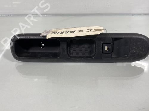 Right front window switch PEUGEOT 5008 (0U_, 0E_) 1.6 HDi | BP19973652I26 