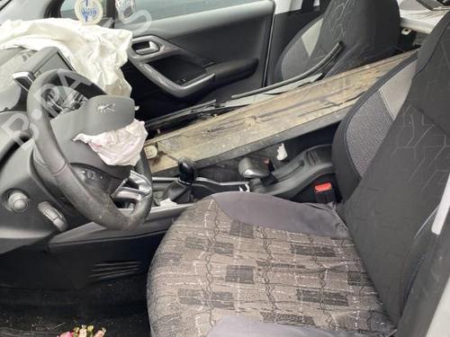 Left tailgate light PEUGEOT 2008 I (CU_) 1.2 PureTech 82 | BP23766305C79 - Image 5