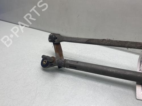 Used Front wiper motor Front wiper motor RENAULT CLIO I (B/C57_, 5/357_) 1.2 (5/357Y, 5/357K) (58 hp) 32389305 32389305