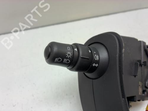 Used Switch Switch RENAULT CLIO III (BR0/1, CR0/1) 1.5 dCi (BR17, CR17) (86 hp) 40439303 40439303