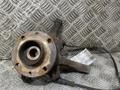 Used Right front steering knuckle RENAULT TWINGO I (C06_) 1.2 (C066, C068) (58 hp) 30676911