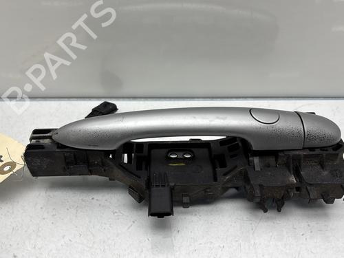 Poignée extérieure arrière droite RENAULT SCÉNIC II (JM0/1_) 1.9 dCi (JM0G, JM12, JM1G, JM2C) (120 hp) 30307392