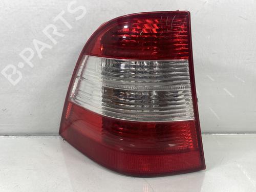 Feu arrière gauche MERCEDES-BENZ M-CLASS (W163) ML 270 CDI (163.113) (163 hp) 28103073