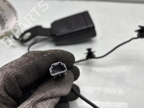 Seat buckle DACIA SANDERO II TCe 90 (B8M1, B8MA, B8AC) | BP28280052I32 
