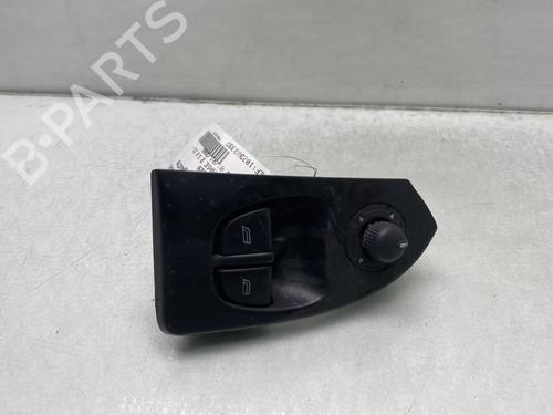 Used Left front window switch FIAT DUCATO Van (244_) 2.0 JTD (84 hp) 30790944