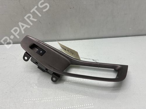 Used Right rear window switch Right rear window switch 38230508 38230508