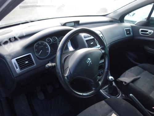 Left mirror PEUGEOT 307 Break (3E) 1.6 HDi 110 | BP22390698C26 