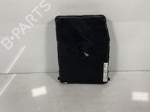 Used Fuse box RENAULT SCÉNIC II (JM0/1_) [2003-2010]  19953985