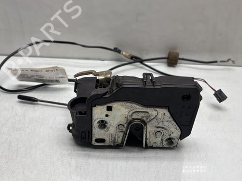 Used Front right lock MERCEDES-BENZ C-CLASS (W203) C 220 CDI (203.006) (136 hp) 30438415