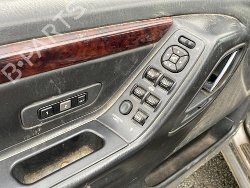 Left headlight JEEP GRAND CHEROKEE II (WJ, WG) 2.7 CRD 4x4 | BP29377816C28 