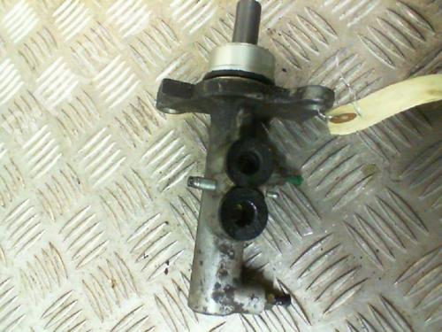 Used Brake master cylinder Brake master cylinder CITROËN C3 I (FC_, FN_) [2002-2013] 20019770 20019770