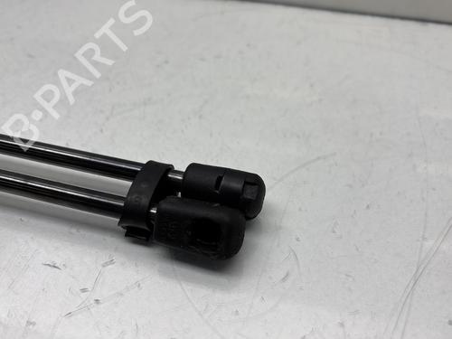 Tailgate lift support TOYOTA YARIS (_P9_) 1.3 VVT-i (SCP90_, SCP90R) | BP29897592C138 