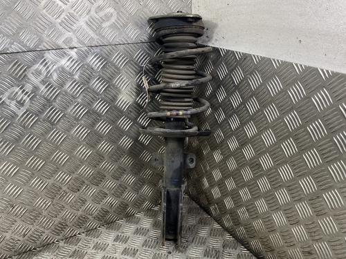 Used Right front shock absorber PEUGEOT 5008 II (MC_, MJ_, MR_, M4_) 1.2 THP (MRHNYH, MRHNYW, MRHNSJ, MRHNSU, MRHNSM) (131 hp) 30401243