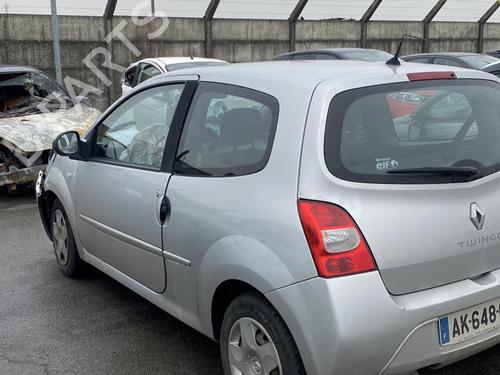 Interior roof light RENAULT TWINGO II (CN0_) 1.2 16V (CN04, CN0B) | BP25261966I8 - Image 14