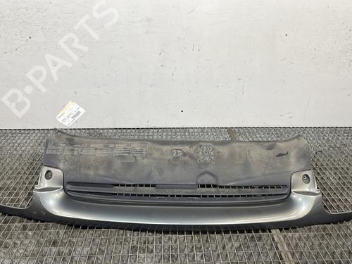 Gitter für RENAULT CLIO II (BB_, CB_) 1.2 (BB0A, BB0F, BB10, BB1K, BB28, BB2D, BB2H, CB0A,... (58 hp) 29009956