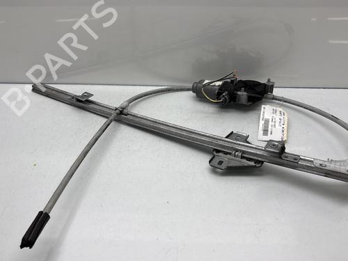 Rudehejsemekanisme Højre foran RENAULT MASTER II Van (FD) 2.5 dCi (FD01, FD02, FD21, FD22, FD31, FD32, FD3Y, FD71,... (120 hp) 28279951