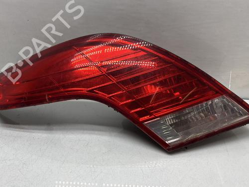 left-tailgate-light-ford-focus-ii-convertible-2006-2007-2008-2009-2010-32324017 main image