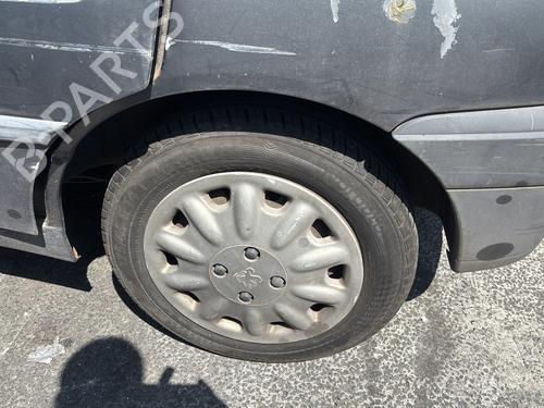 Left taillight PEUGEOT 306 Hatchback (7A, 7C, N3, N5) 1.9 D | BP28280594C34