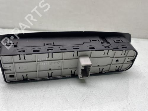 Used Left front window switch Left front window switch RENAULT LAGUNA III (BT0/1) 1.5 dCi (BT00, BT0A, BT0T, BT1J) (110 hp) 32062671 32062671