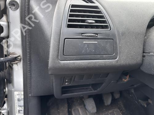 Fuse box CITROËN C4 I (LC_) 1.6 HDi | BP34449858E1 - Image 3
