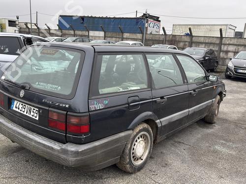 Right taillight VW PASSAT B3/B4 Variant (3A5, 35I) 1.6 TD | BP32302255C35