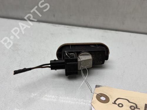 Right front indicator VW GOLF V (1K1) 2.0 FSI | BP28184905C33 - Image 3