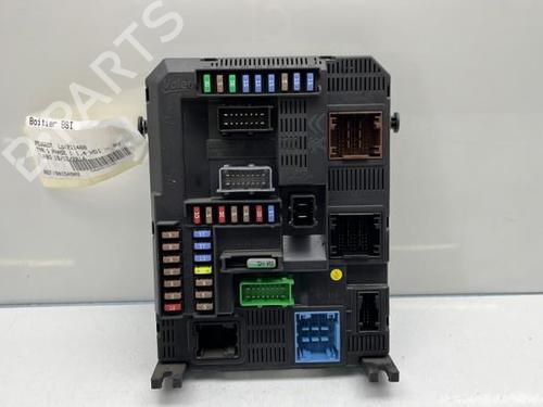 Used Fuse box PEUGEOT 208 I (CA_, CC_) 1.4 HDi (68 hp) 19988762