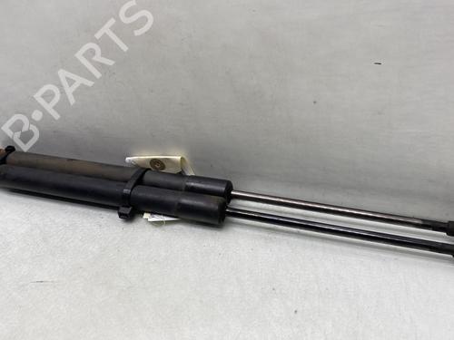 Used Tailgate lift support VW GOLF V (1K1) 2.0 SDI (75 hp) 22319594