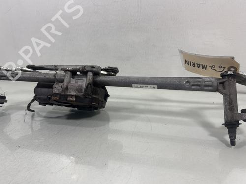 Used Front wiper motor SKODA OCTAVIA II Combi (1Z5) 1.9 TDI (105 hp) 29507287