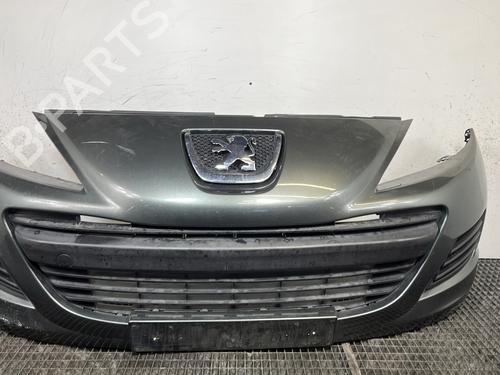 Używane Zderzak przedni PEUGEOT 207 (WA_, WC_) 1.4 HDi (68 hp) 29842155