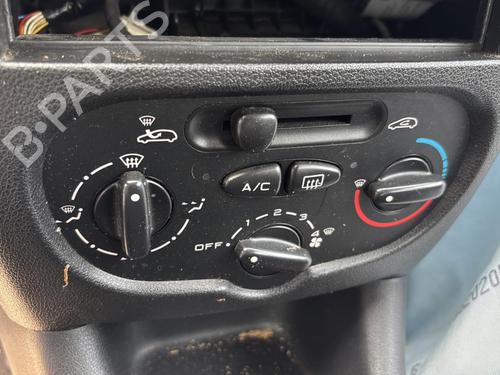 Right headlight PEUGEOT 206+ (2L_, 2M_) 1.4 HDi eco 70 | BP32168456C29 