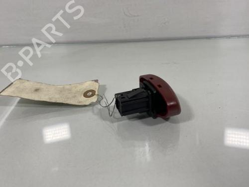 Used Warning switch Warning switch PEUGEOT 206 Hatchback (2A/C) [1998-2012] 19985896 19985896