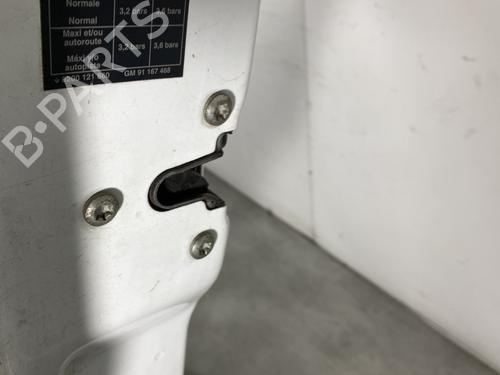 Dør venstre fortil Dør venstre fortil RENAULT TRAFIC II Van (FL) 1.9 dCi 100 (FL0C, FL0K, FL0B) (101 hp) 22408362 22408362