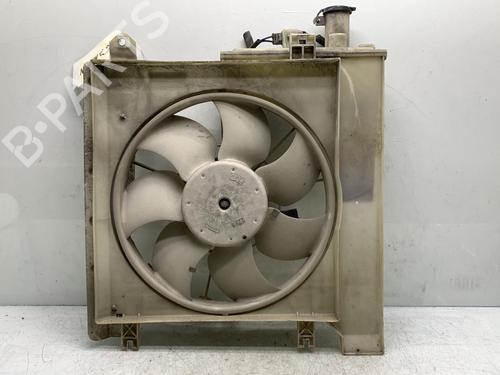 Used Radiator fan Radiator fan PEUGEOT 107 (PM_, PN_) 1.0 (68 hp) 21958308 21958308