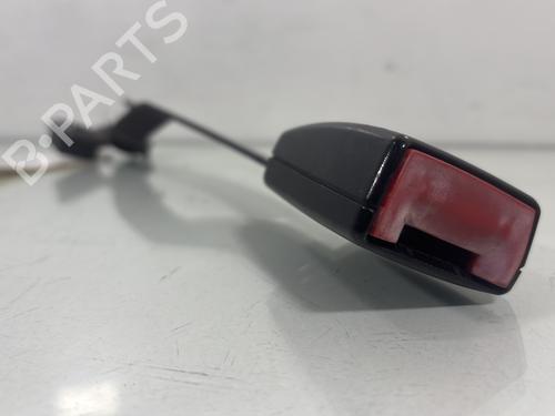Sikkerhetsbelte-spenne VW GOLF IV (1J1) 1.9 SDI (68 hp) 29507273