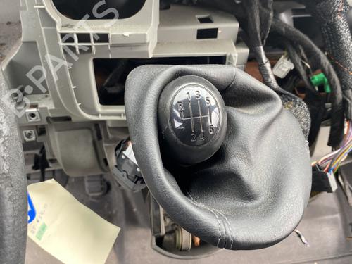 Front left interior door handle RENAULT MASTER II Van (FD) 2.5 dCi (FD01, FD02, FD21, FD22, FD31, FD32, FD3Y, FD71,... | BP30307242I13 - Image 10