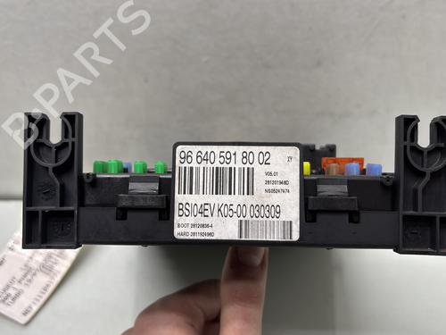 Fuse box PEUGEOT 308 I (4A_, 4C_) 1.6 HDi | BP29141885E1 
