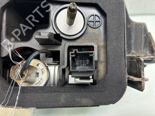 Used Right tailgate light Right tailgate light PEUGEOT 5008 II (MC_, MJ_, MR_, M4_) 1.2 THP (MRHNYH, MRHNYW, MRHNSJ, MRHNSU, MRHNSM) (131 hp) 40066514 40066514