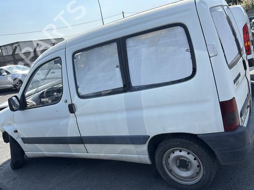 Left taillight PEUGEOT PARTNER MPV (5_, G_) 1.4 | BP29286808C34 