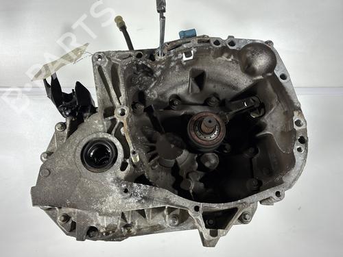 gearbox-renault-clio-iii-br01-cr01-2005-2006-2007-2008-2009-2010-2011-2012-2013-2014-33648575 main image
